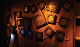 密室逃脱综艺在线观看,沉浸式解谜冒险，在线观看带你开启逃脱之旅