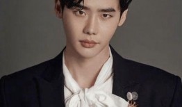 李钟硕vip在线观看,独家追剧体验，尽享明星魅力